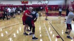 美国篮球训练视频,揭秘顶级运动员的实战技巧与训练方法